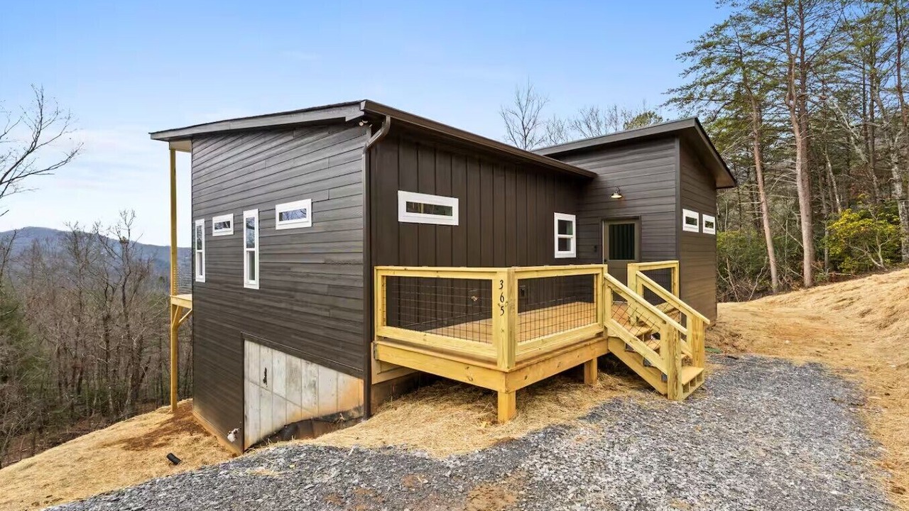 Photo of Outdoor in Hayesville