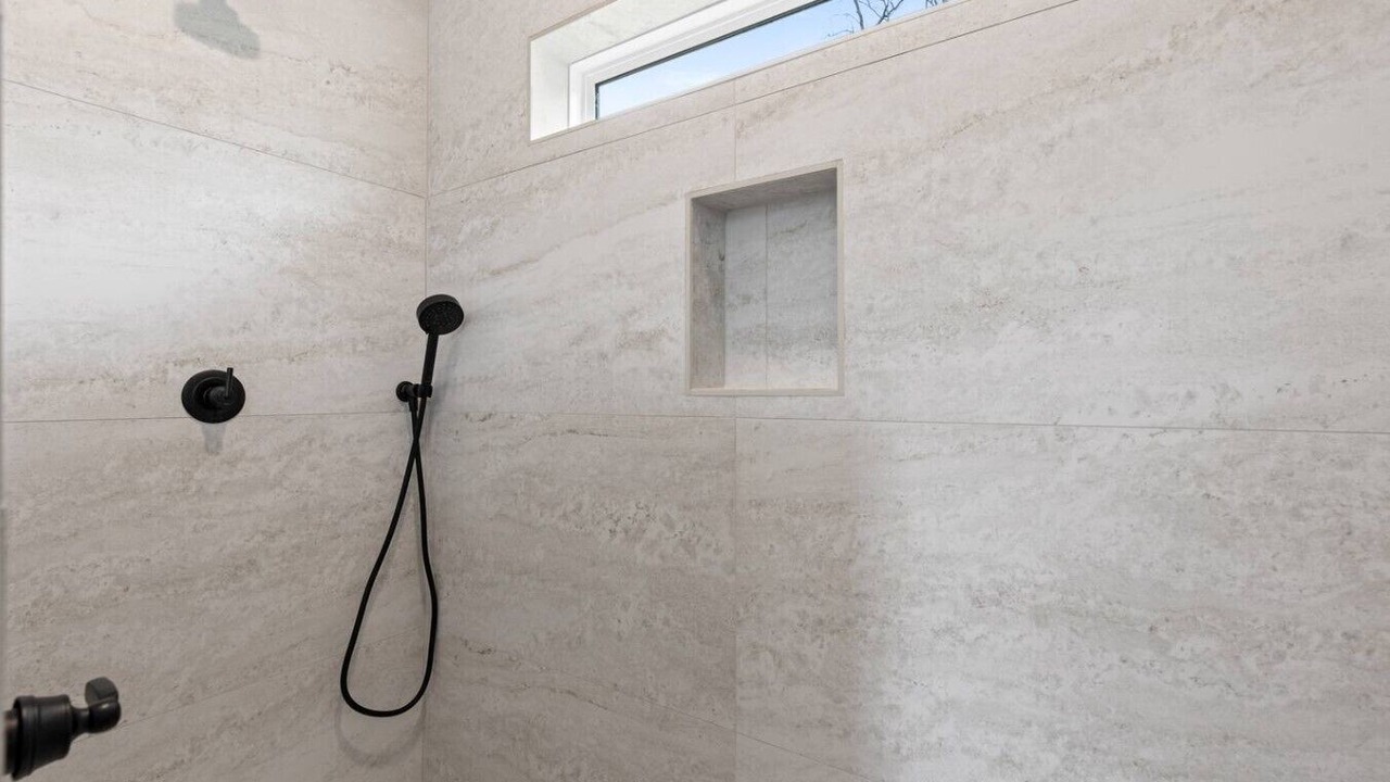 Photo of Bathroom in Hayesville