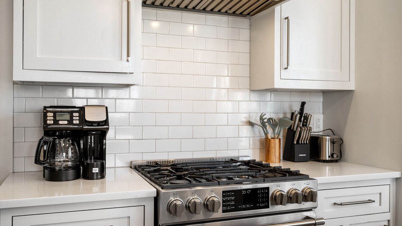 Photo of Kitchen in Rolling Mill Hill