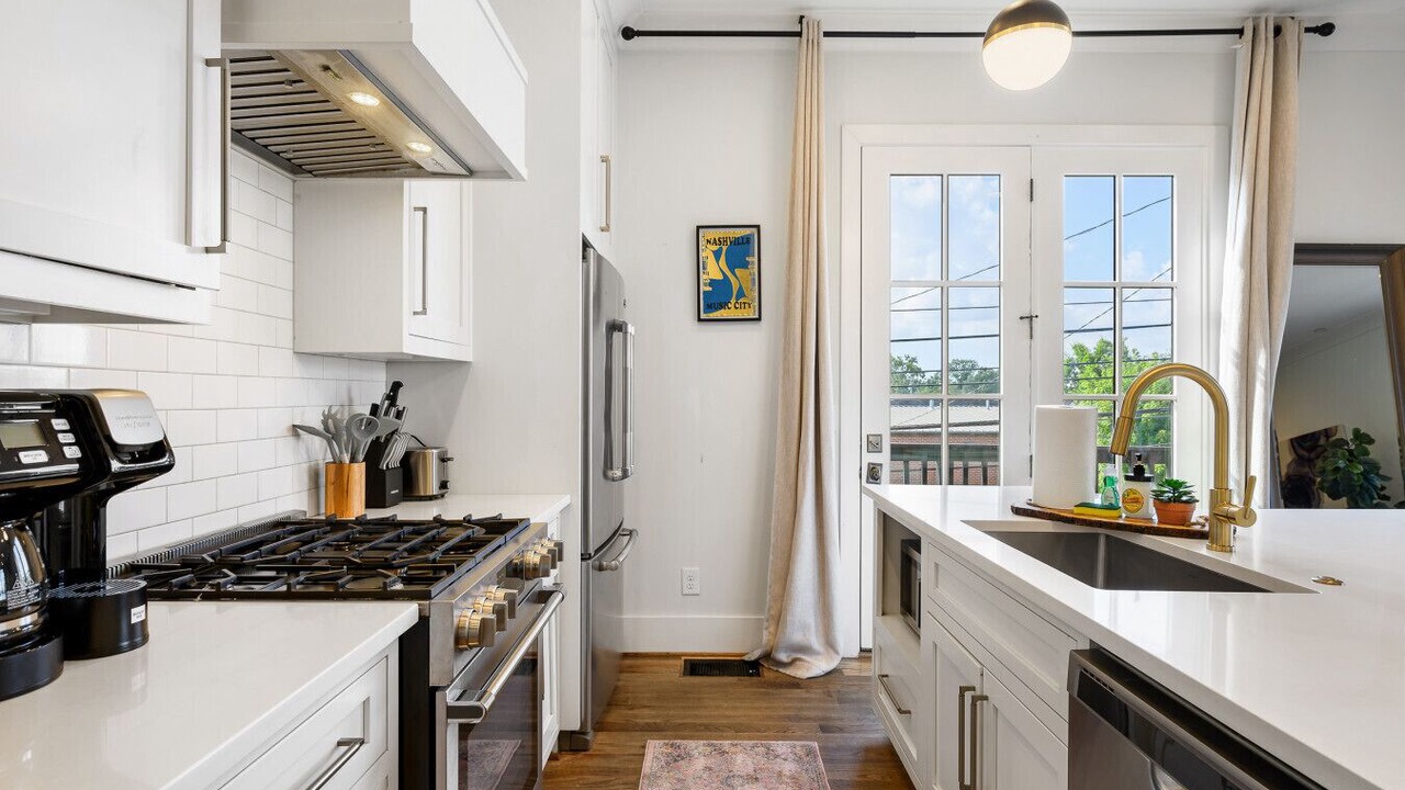 Photo of Kitchen in Rolling Mill Hill