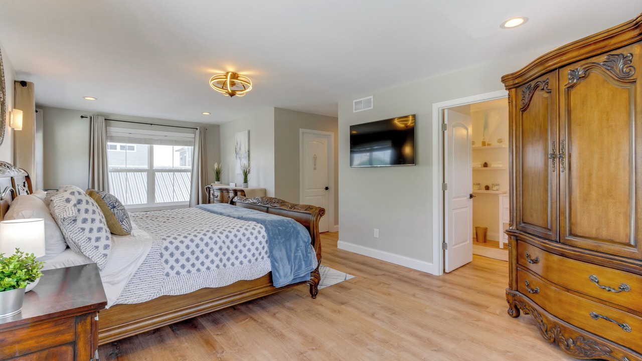 Photo of Bedroom in Buckeye Lake