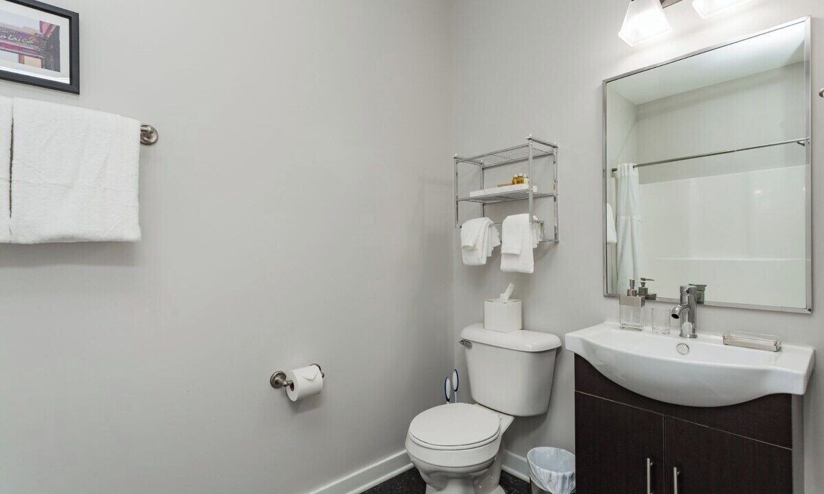 Photo of Bathroom in Hillsboro Village