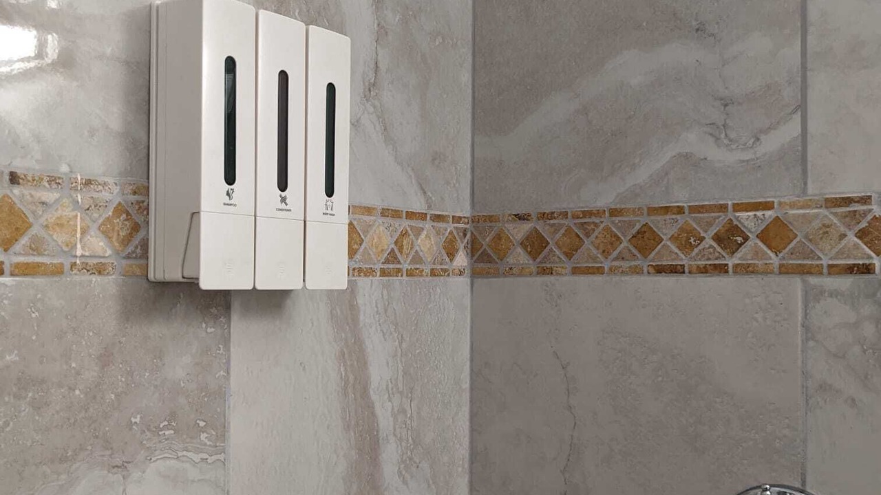 Photo of Bathroom in Harvey Park South