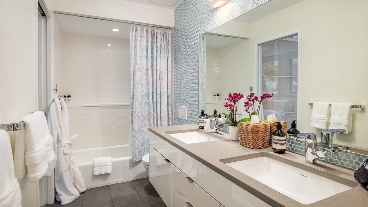Photo of Bathroom in Melody Heights