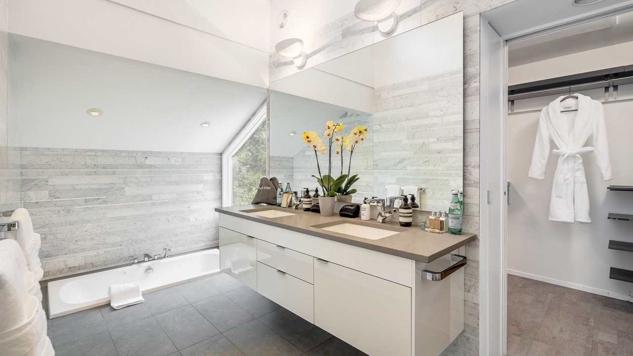 Photo of Bathroom in Melody Heights
