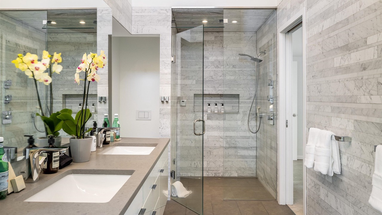 Photo of Bathroom in Melody Heights