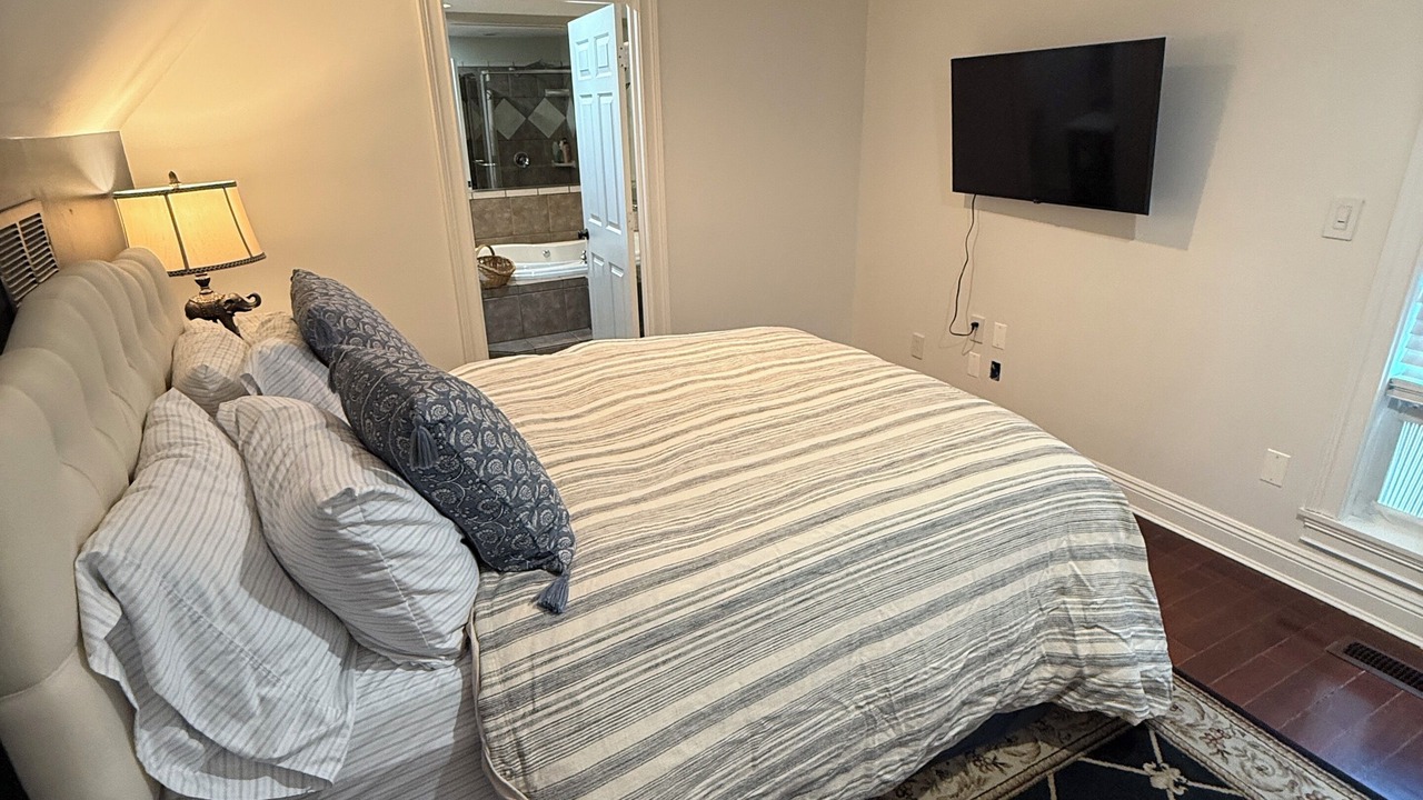 Photo of Bedroom in Cincinnati