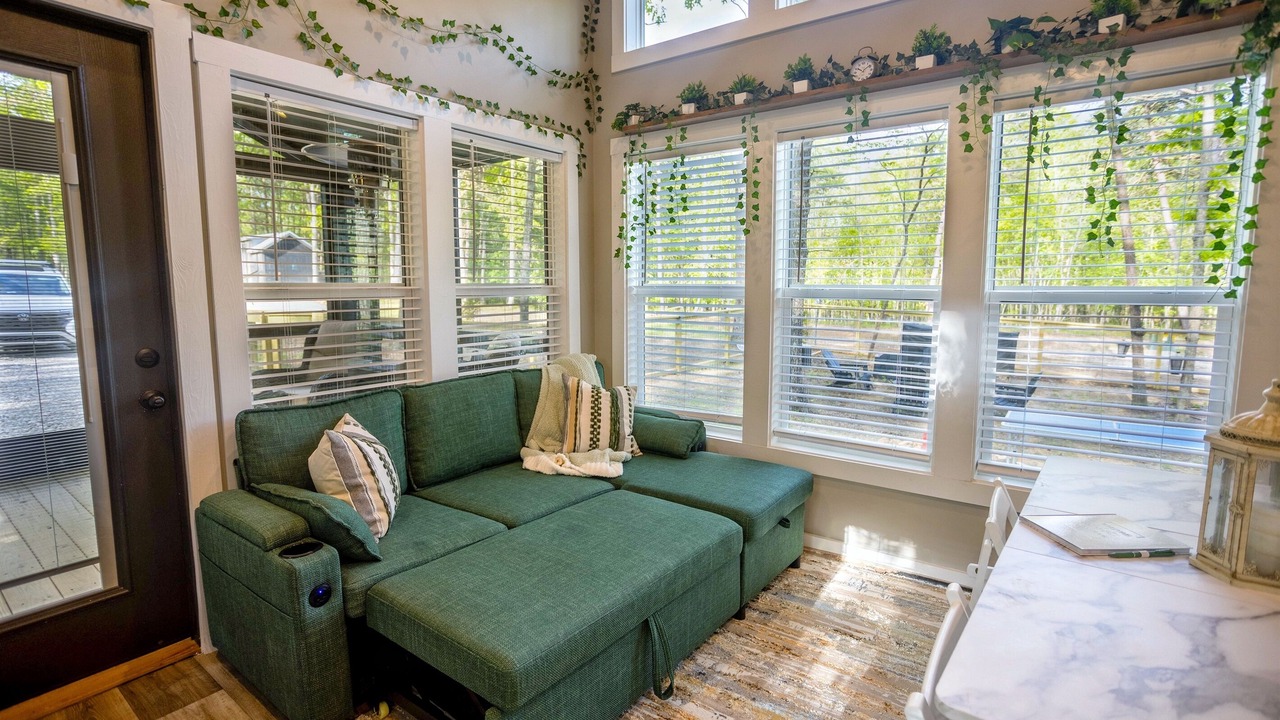 Photo of Livingroom in Tracy City