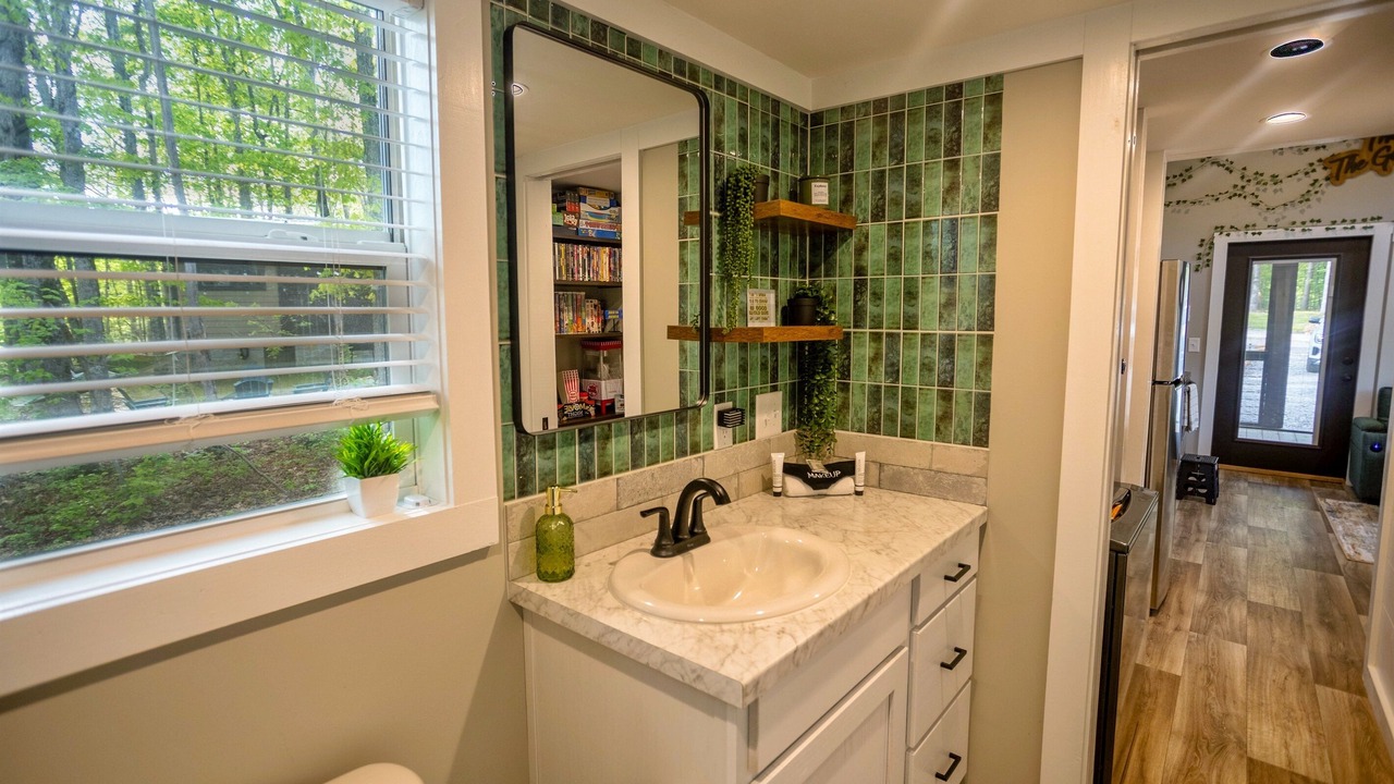 Photo of Bathroom in Tracy City