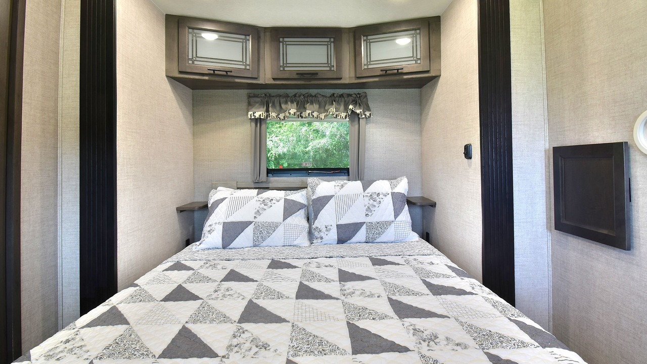 Photo of Bedroom in Decatur