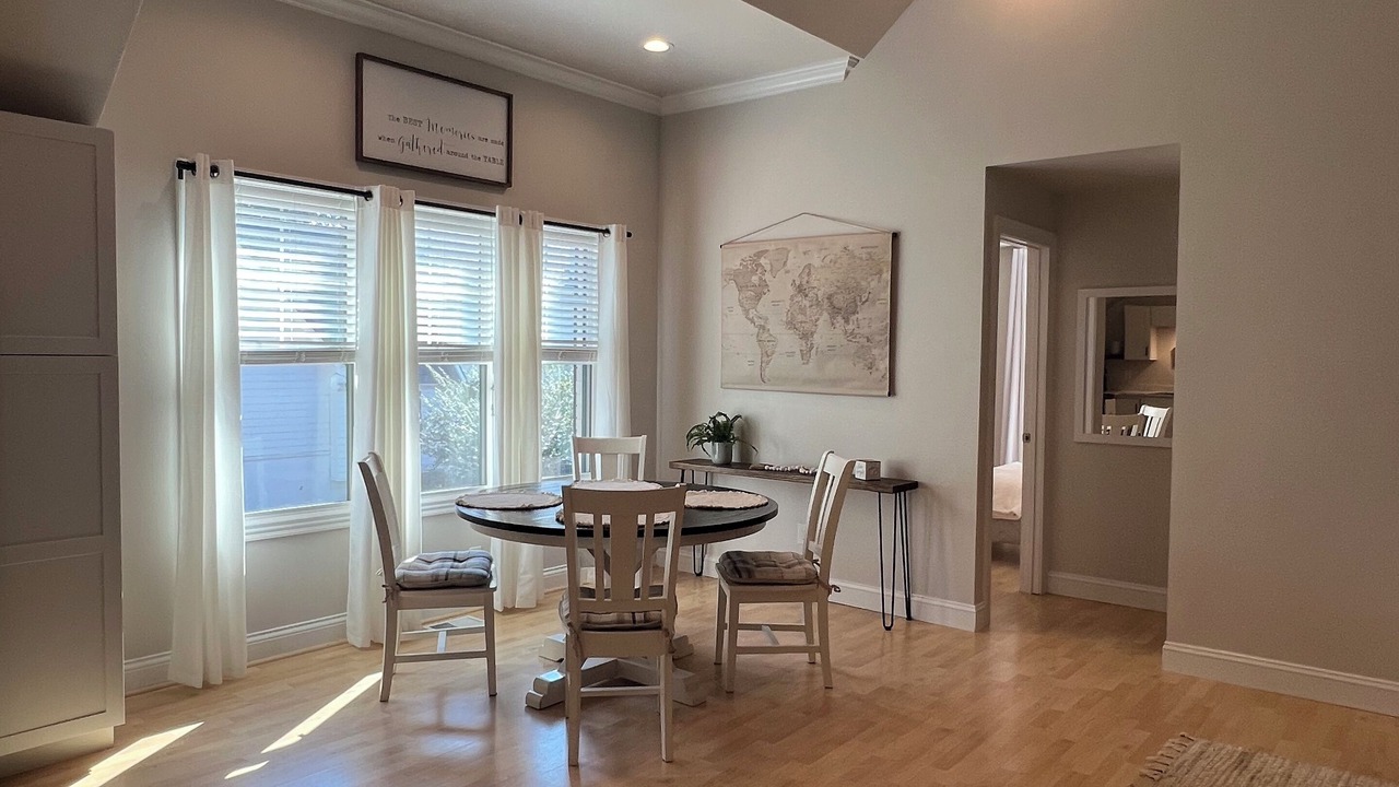 Photo of Bedroom in Hendersonville