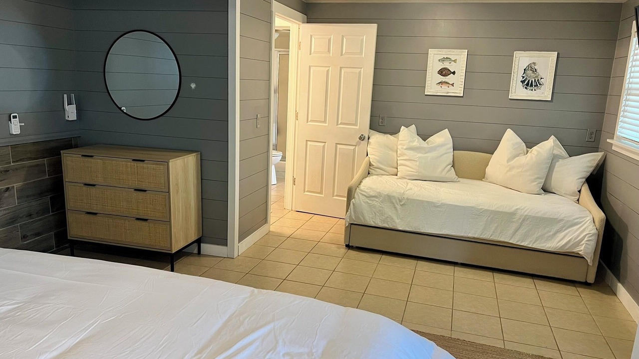 Photo of Bedroom in Key Allegro