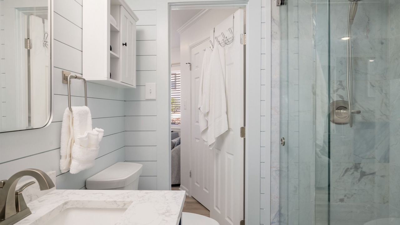 Photo of Bathroom in Forest Park