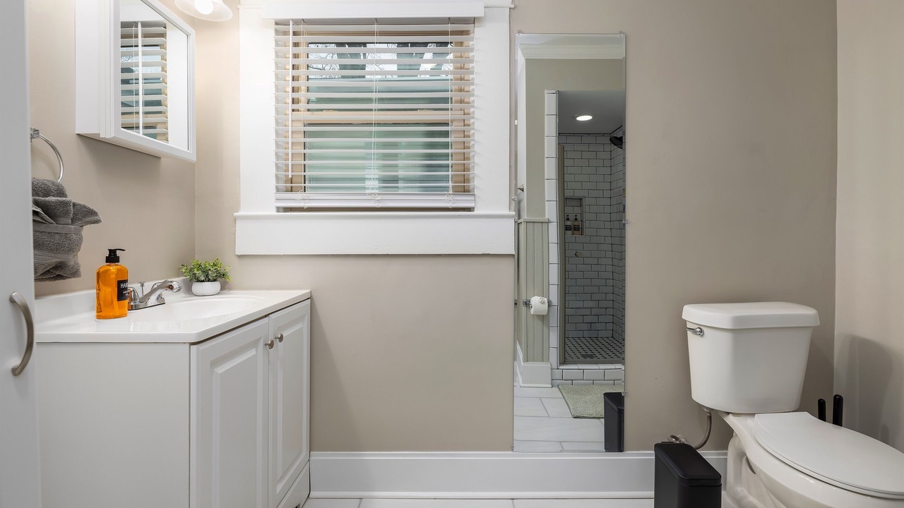 Photo of Bathroom in Forest Park