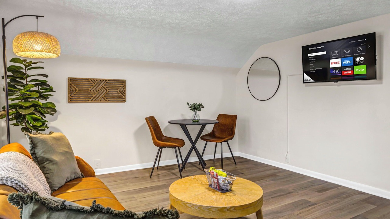 Photo of Livingroom in Berea
