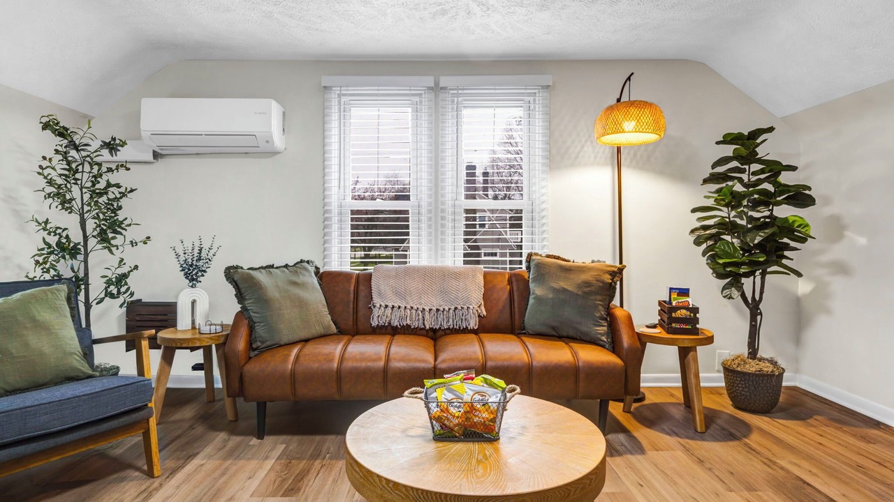 Photo of Livingroom in Berea