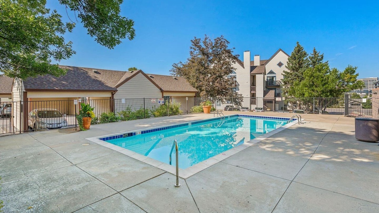 Photo of Outdoor in Englewood