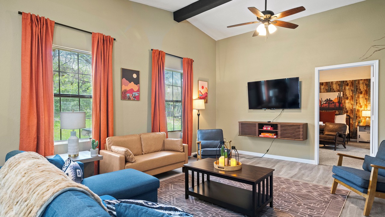 Photo of Livingroom in Heritage