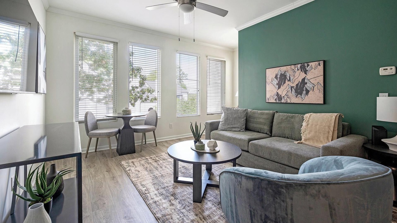 Photo of Livingroom in Green Hills