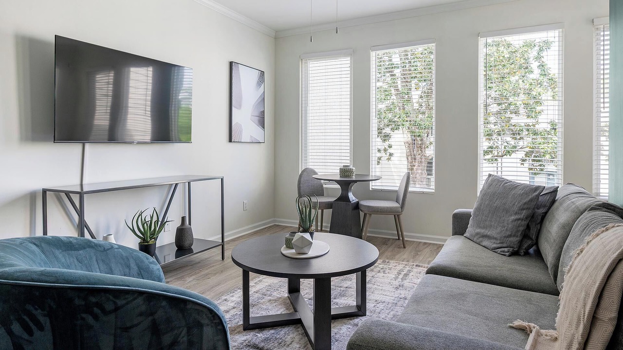 Photo of Livingroom in Green Hills
