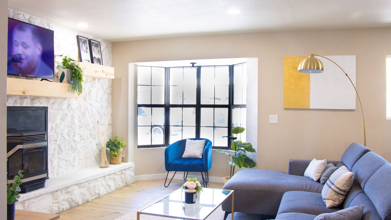 Photo of Livingroom in Farmington