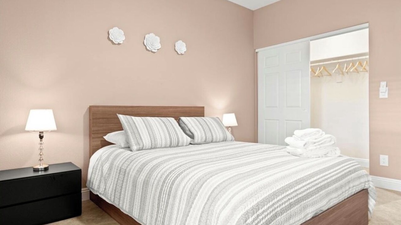 Photo of Bedroom in Sunrise Manor