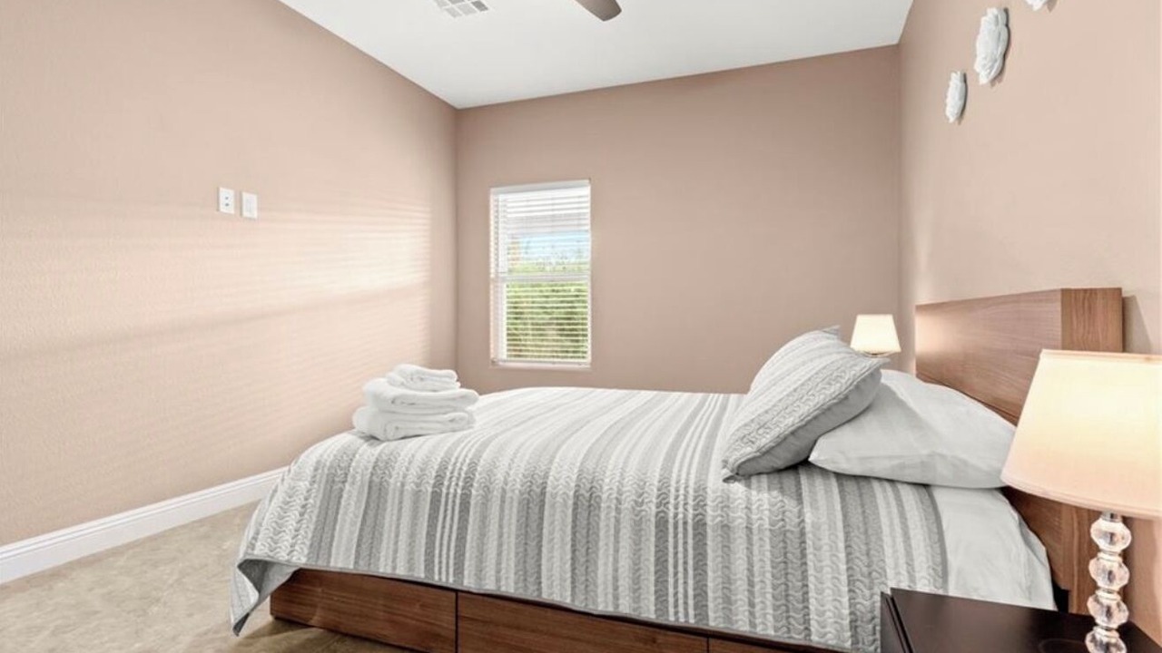 Photo of Bedroom in Sunrise Manor