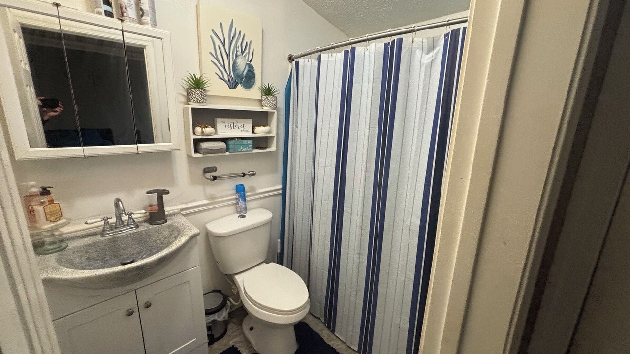 Photo of Bathroom in Chesapeake Ranch Estates-Drum Point