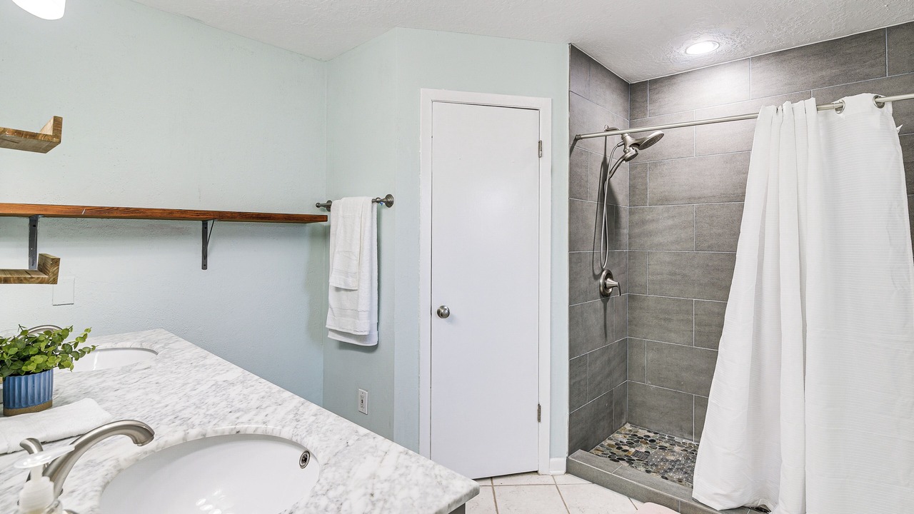 Photo of Bathroom in Pearland