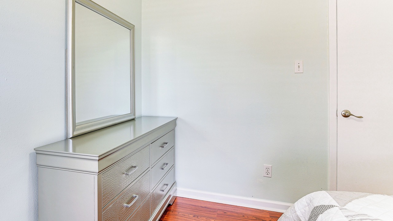 Photo of Bedroom in Pearland