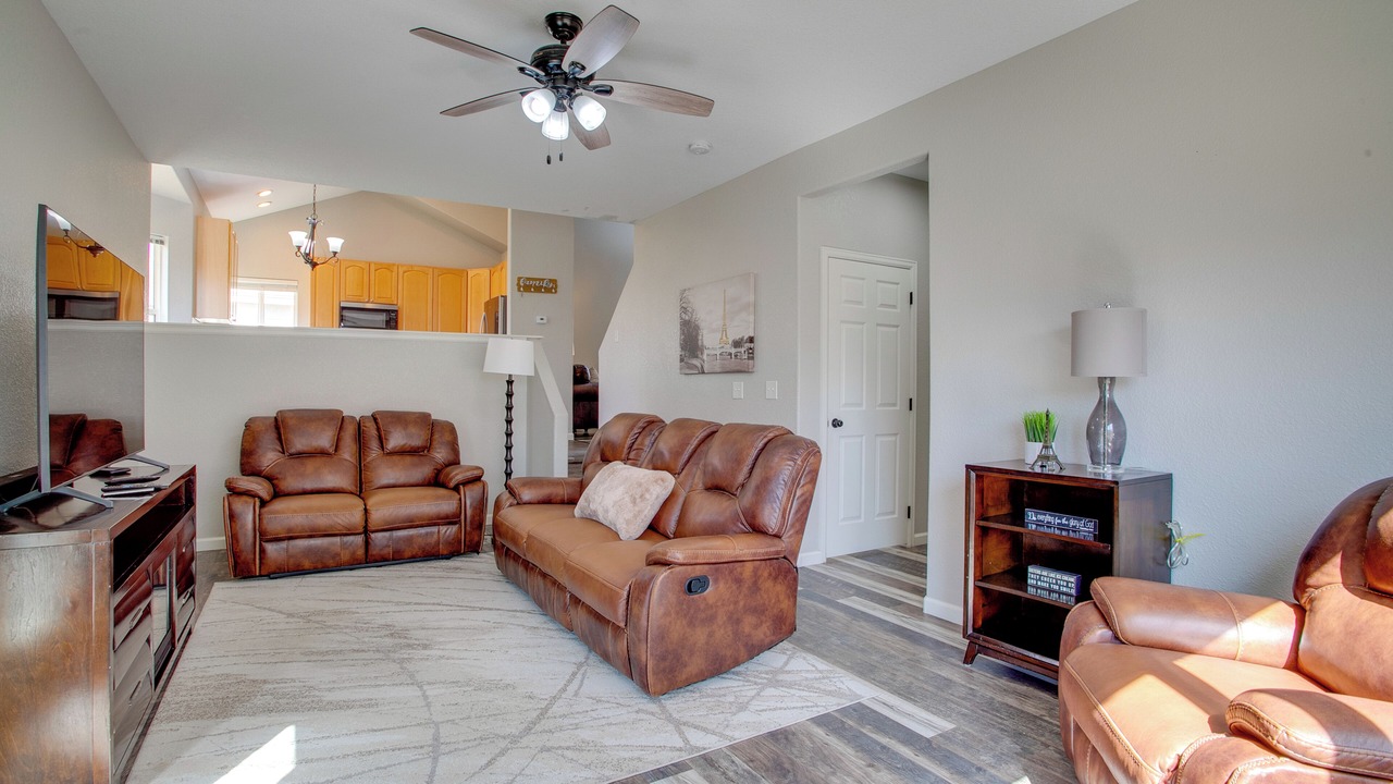 Photo of Livingroom in Commerce City