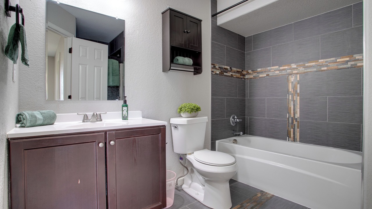 Photo of Bathroom in Commerce City