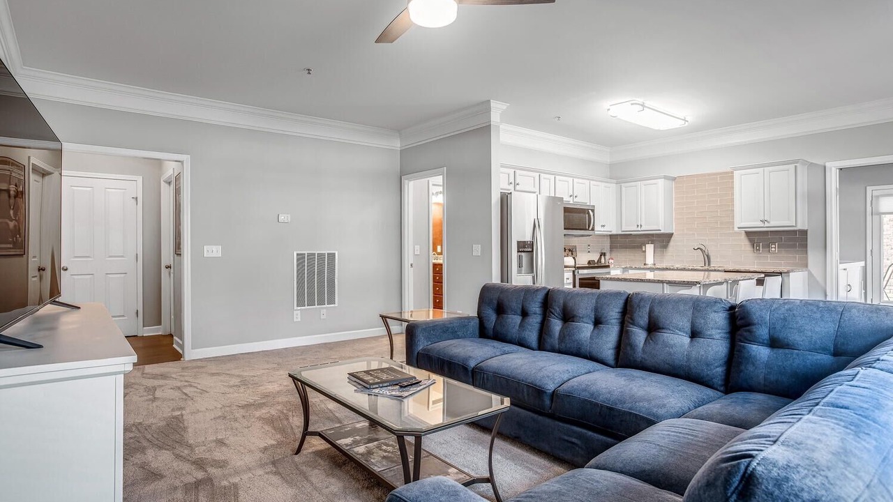 Photo of Livingroom in Historic Waverly