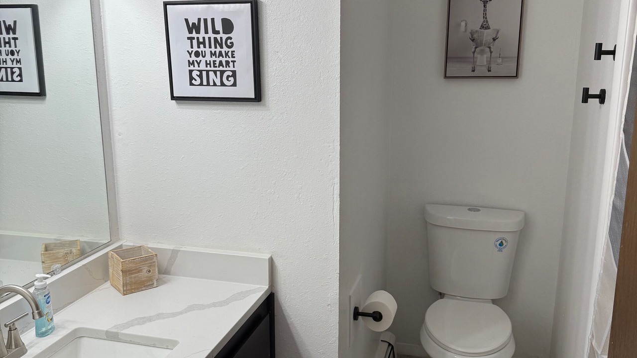 Photo of Bathroom in Alamosa