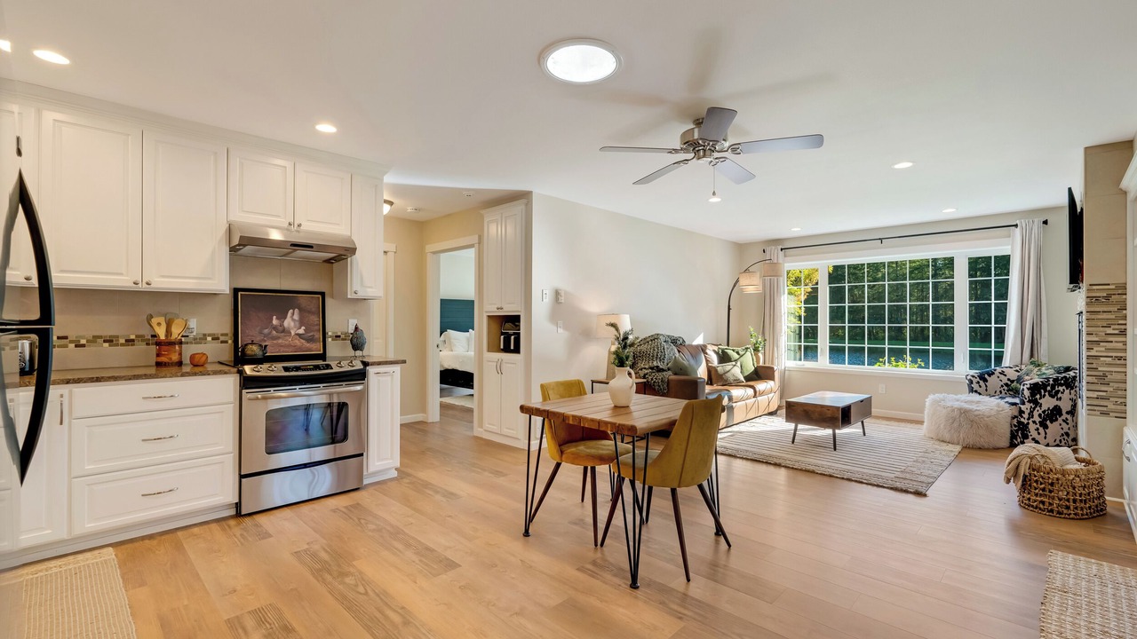 Photo of Livingroom in Arlington