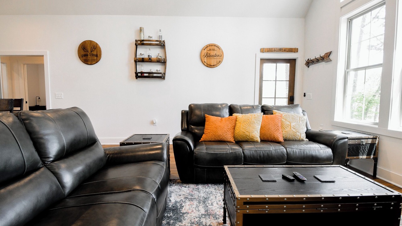 Photo of Livingroom in Little Kowaliga