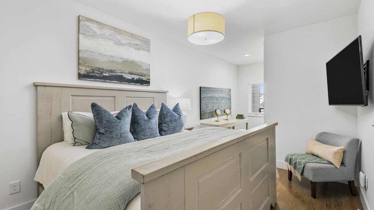 Photo of Bedroom in West End