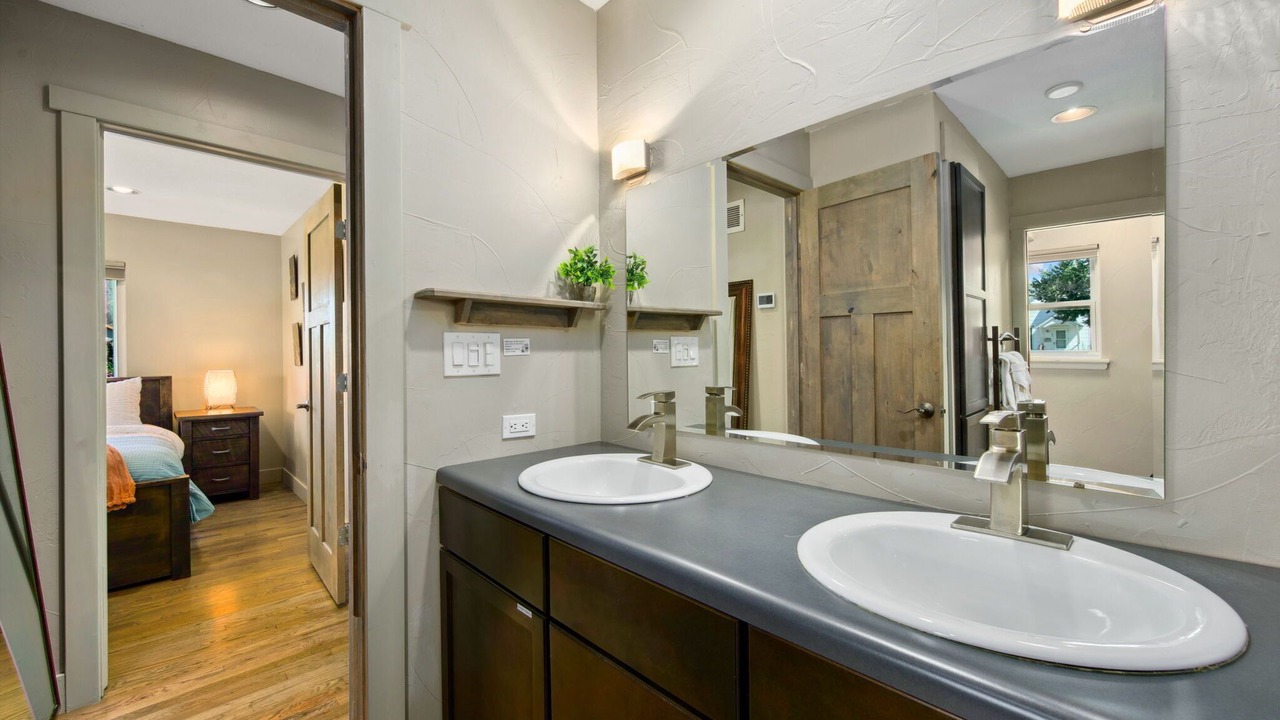 Photo of Bathroom in Old Town