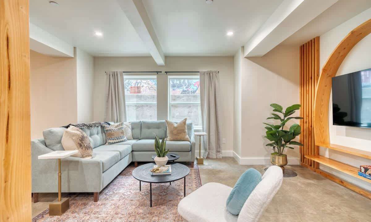 Photo of Livingroom in Mississippi District