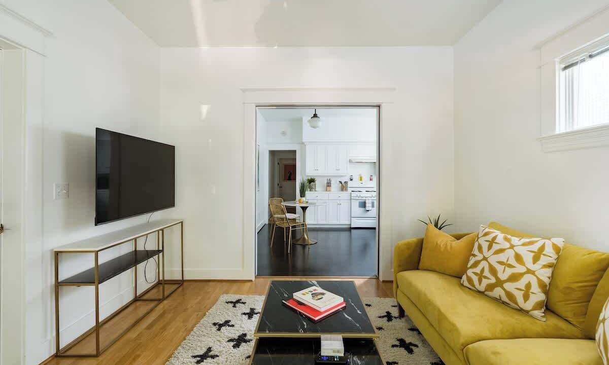 Photo of Livingroom in Mississippi District