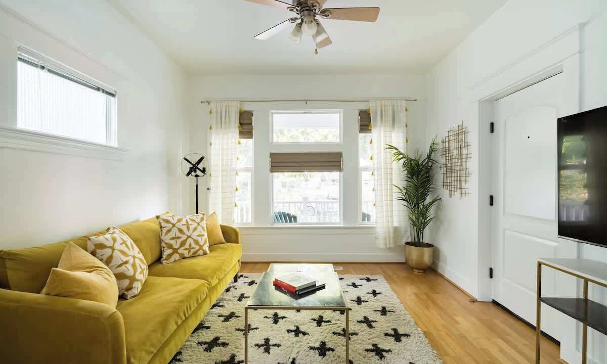 Photo of Livingroom in Mississippi District