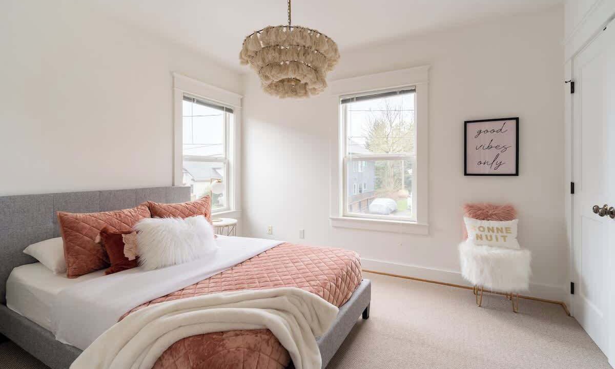 Photo of Bedroom in Mississippi District