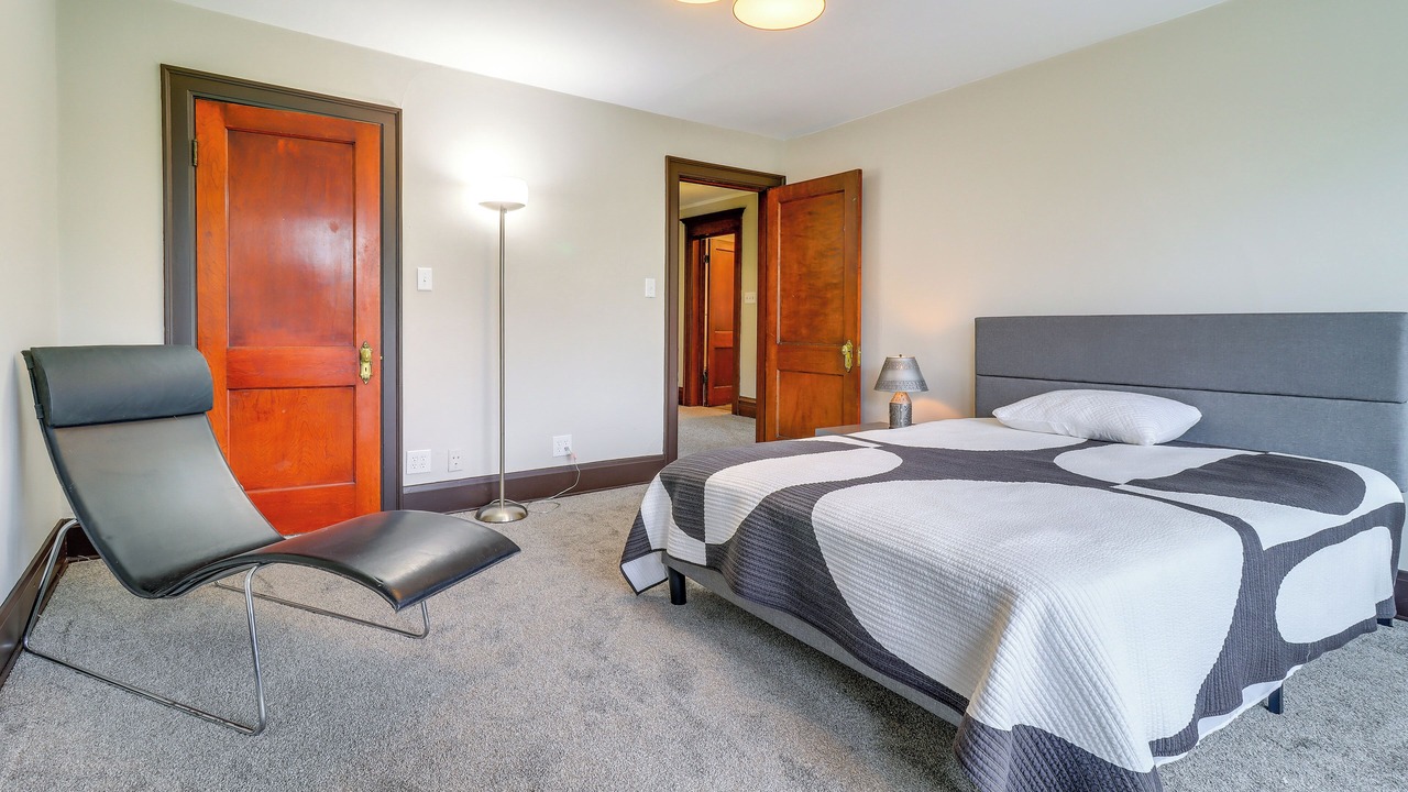 Photo of Bedroom in Toledo