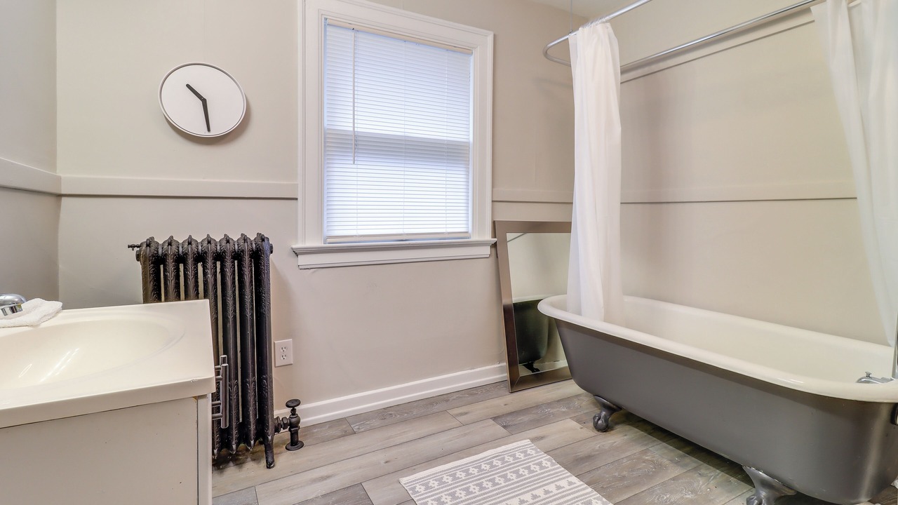 Photo of Bathroom in Toledo