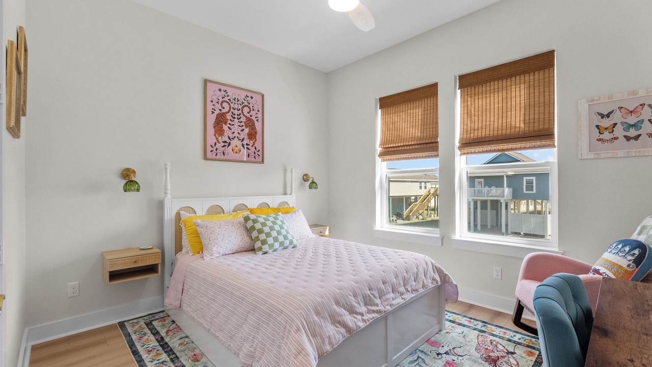 Photo of Bedroom in Terramar Beach