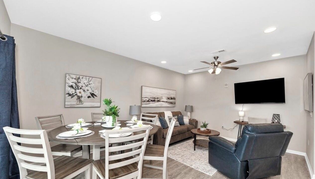 Photo of Livingroom in Huntsville