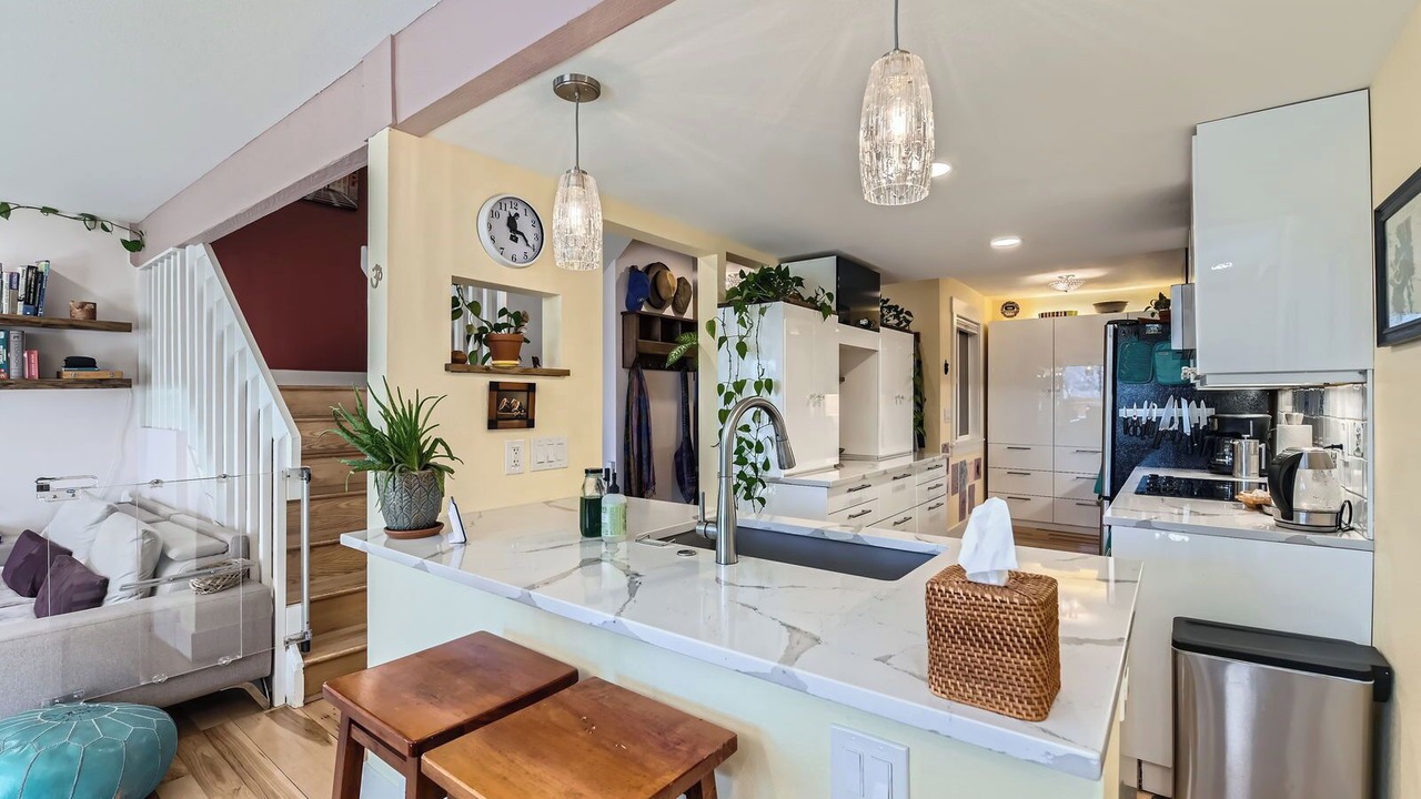 Photo of Kitchen in Glenwood Grove - North Iris