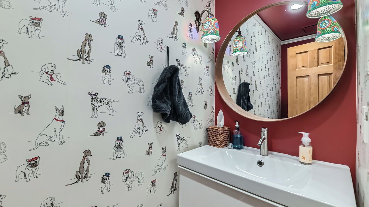 Photo of Bathroom in Glenwood Grove - North Iris