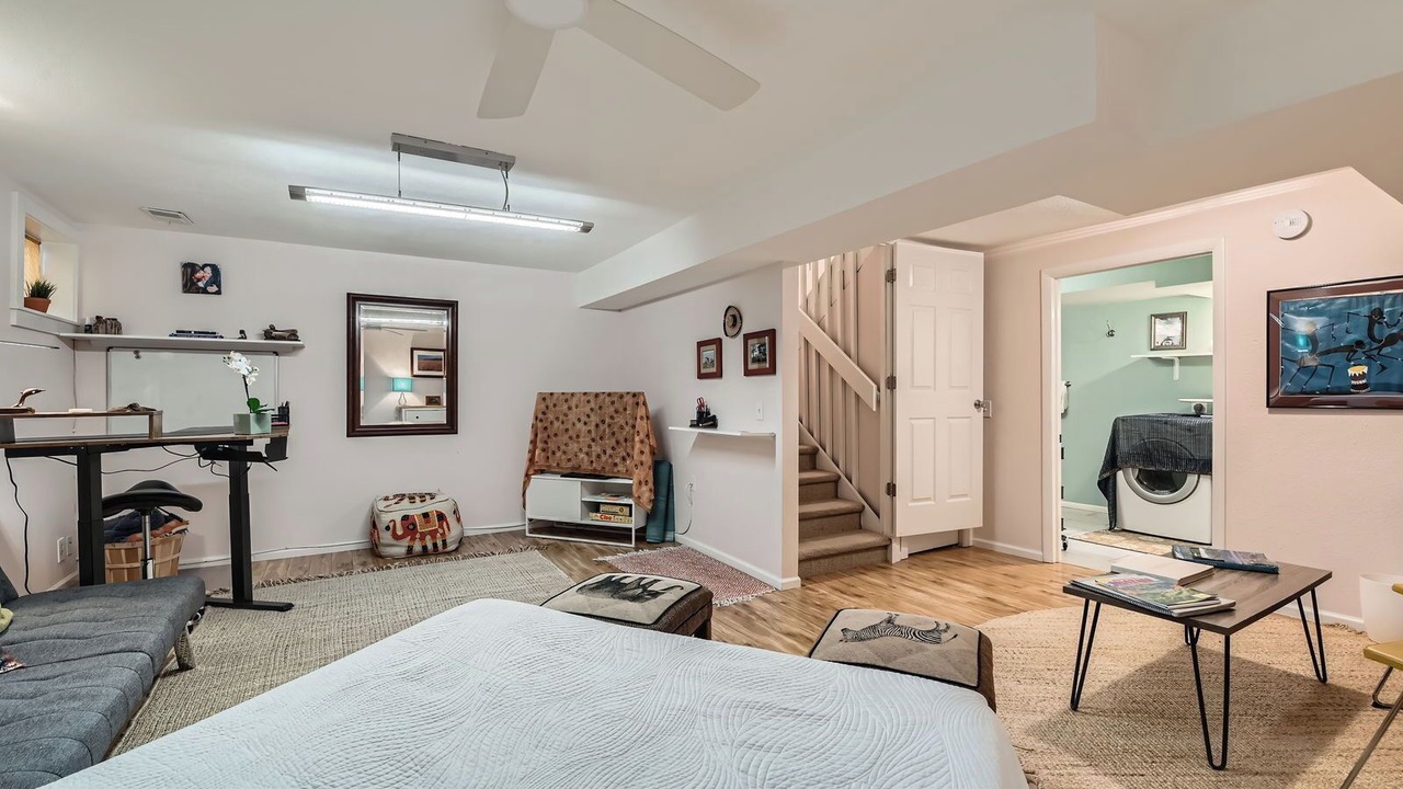 Photo of Bedroom in Glenwood Grove - North Iris