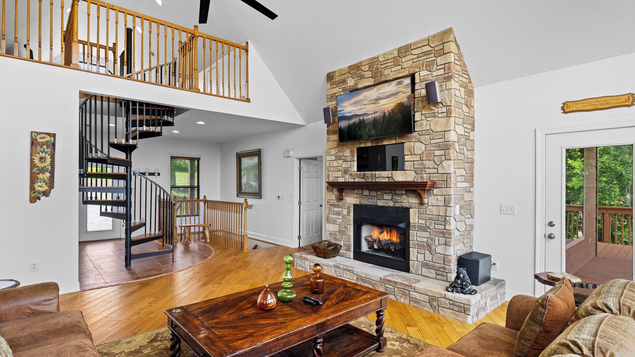 Photo of Livingroom in Cosby